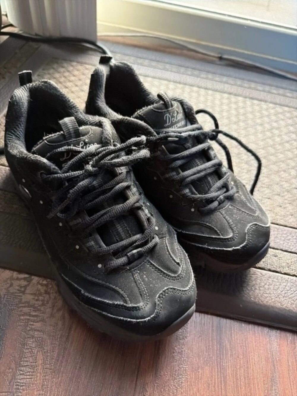 Skechers D'Lites Black Womens Chunky Sneaker SN 11949W Size US 9W UK 6 EU 39